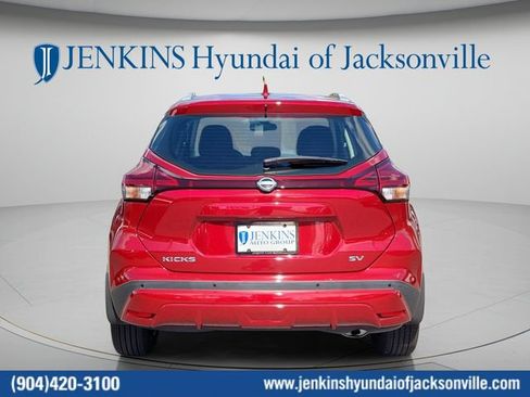 Certified 2023 Nissan Kicks SV FWD image 6