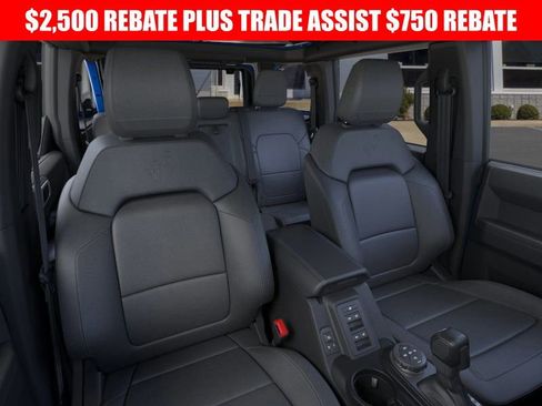 New 2025 Ford Bronco Badlands image 10