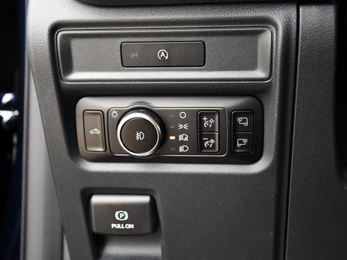 Used 2025 Ford F150 XLT w/ Equipment Group 302A MID image 27