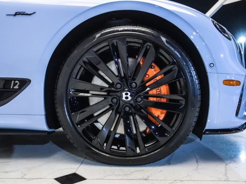 Used 2024 Bentley Continental GT Speed image 59