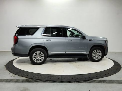 Used 2025 GMC Yukon Denali RWD image 9