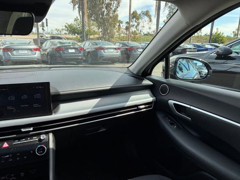 Used 2025 Hyundai Sonata SEL image 35