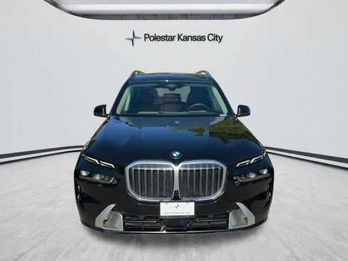 Used 2026 BMW X7 xDrive40i AWD/4WD image 10