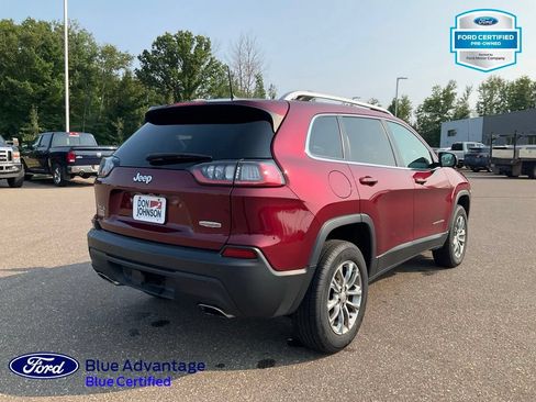 Used 2021 Jeep Cherokee Latitude Lux w/ Comfort/Convenience Group AWD/4WD image 19