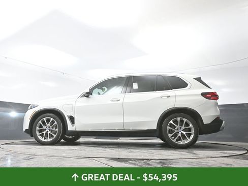 Used 2025 BMW X5 xDrive50e image 51