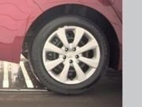 Used 2025 Toyota Corolla LE image 11