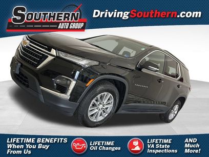 Used 2022 Chevrolet Traverse LT