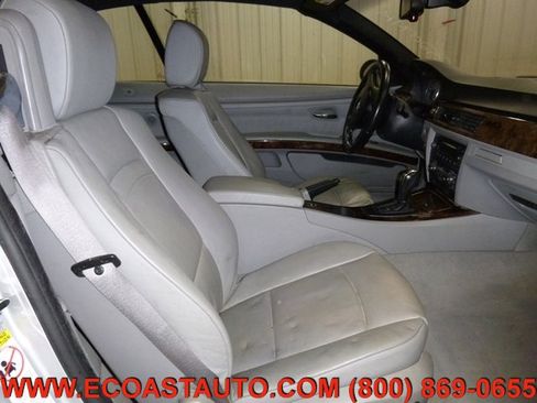 Used 2007 BMW 328i Convertible image 13