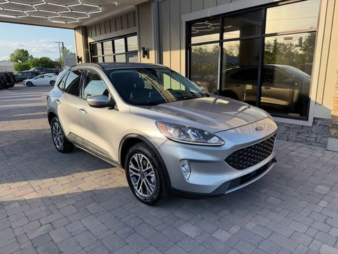 Used 2021 Ford Escape SEL image 8