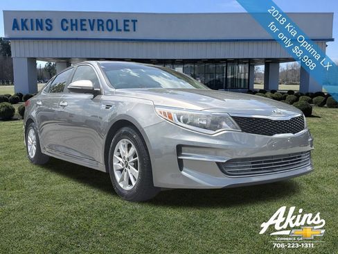 Used 2018 Kia Optima LX FWD image 7