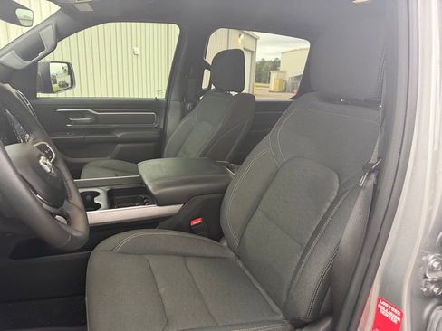 Used 2025 RAM 1500 Big Horn AWD/4WD image 10