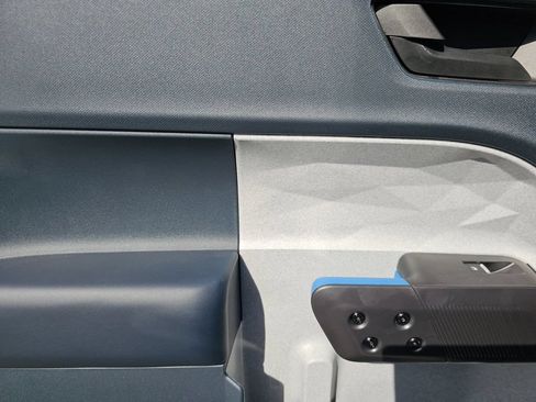 New 2026 Ford Maverick XLT w/ XLT Luxury Package FWD image 19