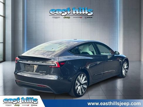 Used 2025 Tesla Model 3 Long Range AWD/4WD image 5