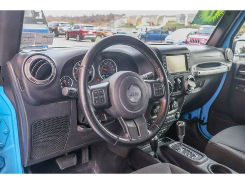 Used 2017 Jeep Wrangler Unlimited Sport w/ Quick Order Package 24S image 10