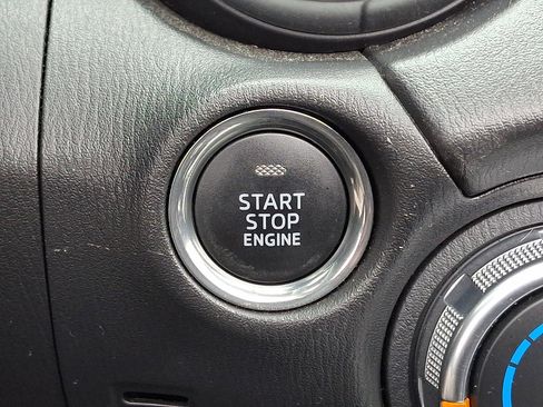 Used 2017 FIAT 124 Spider Classica image 21