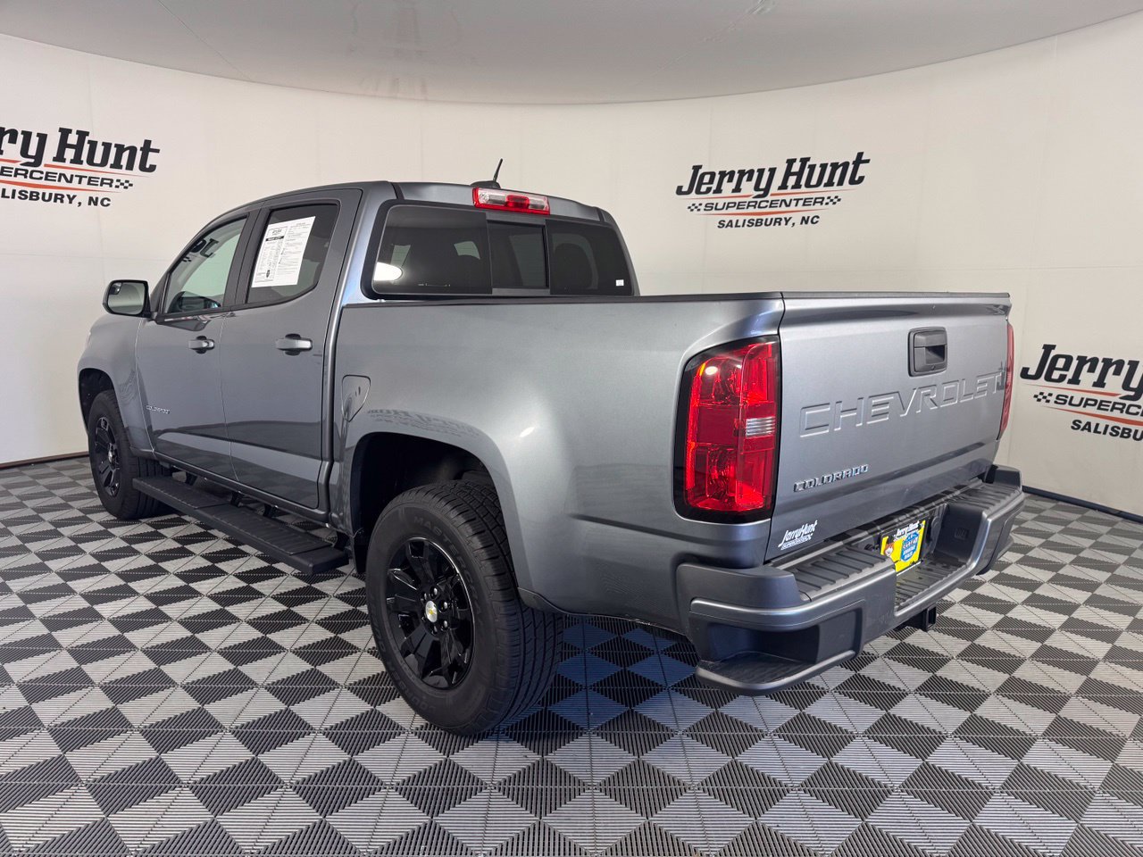 Used 2022 Chevrolet Colorado LT w/ LT Convenience Package RWD image 7