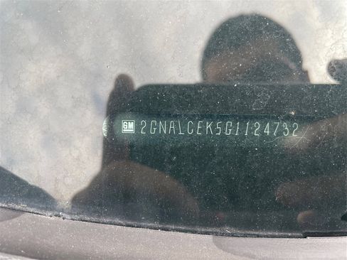 Used 2016 Chevrolet Equinox LT w/ Convenience Package image 26