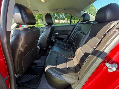 Used 2012 Chevrolet Cruze LTZ FWD image 10