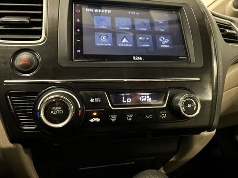 Used 2013 Honda Civic EX image 22