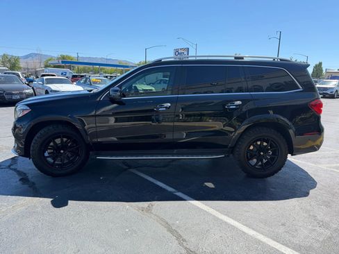Used 2017 Mercedes-Benz GLS 550 4MATIC image 4