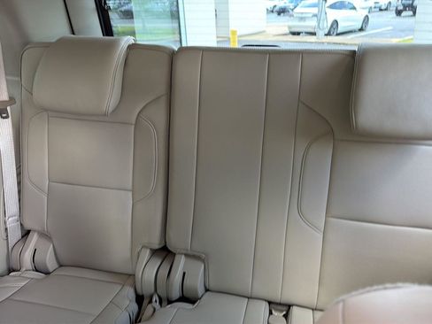 Used 2019 GMC Yukon Denali w/ Open Road Package RWD image 14