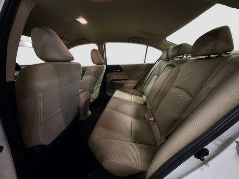 Used 2015 Honda Accord LX image 27