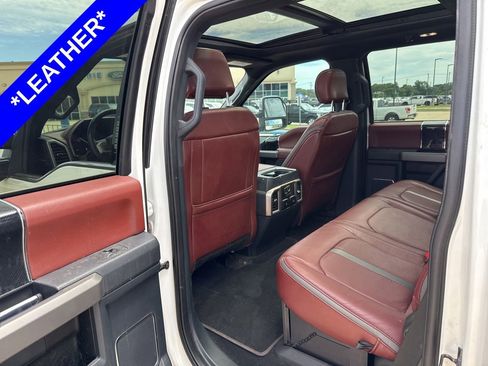 Used 2022 Ford F250 Platinum w/ FX4 Off-Road Package AWD/4WD image 7
