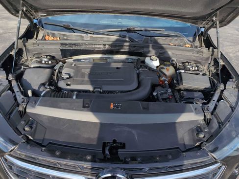 Used 2021 Buick Envision Essence w/ Sport Touring Package image 28