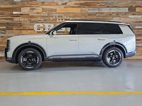 Used 2027 Kia Telluride EX w/ Towing Package FWD image 13