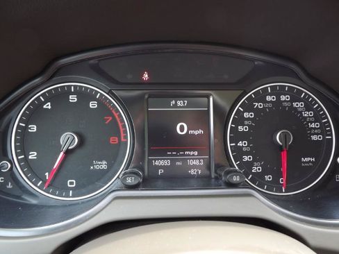 Used 2014 Audi Q5 2.0T Premium Plus w/ Premium Plus Package AWD/4WD image 17