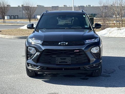 Used 2023 Chevrolet TrailBlazer RS w/ Sun and Liftgate Package image 28