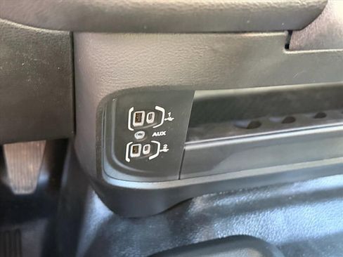 Used 2024 RAM 3500 Tradesman AWD/4WD image 22
