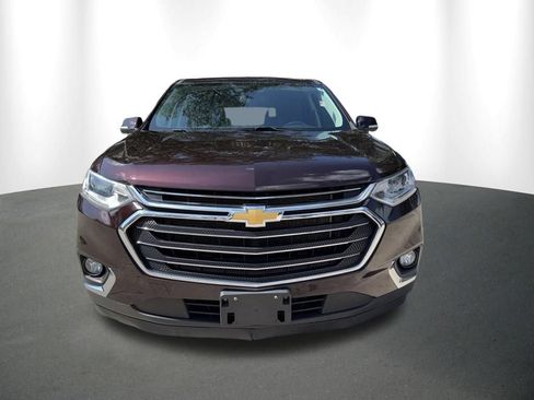 Used 2021 Chevrolet Traverse LT AWD/4WD image 12