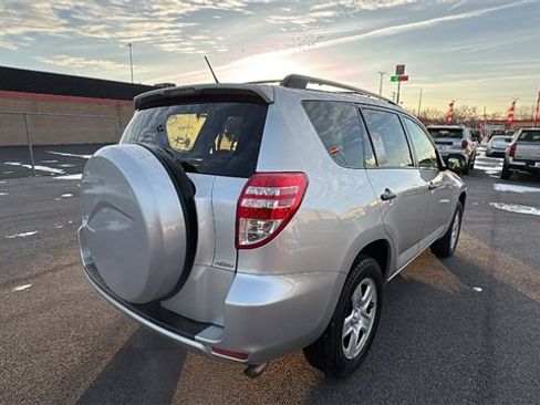 Used 2012 Toyota RAV4 4WD image 5