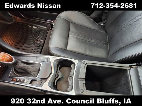 Used 2015 Cadillac SRX Luxury image 44