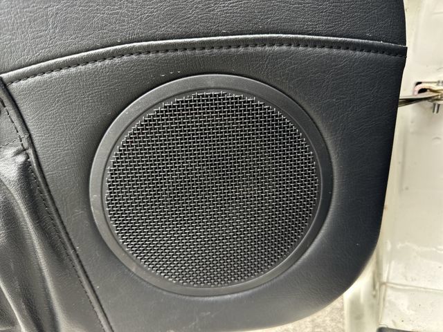 Used 1996 MAZDA MX-5 Miata RWD image 19