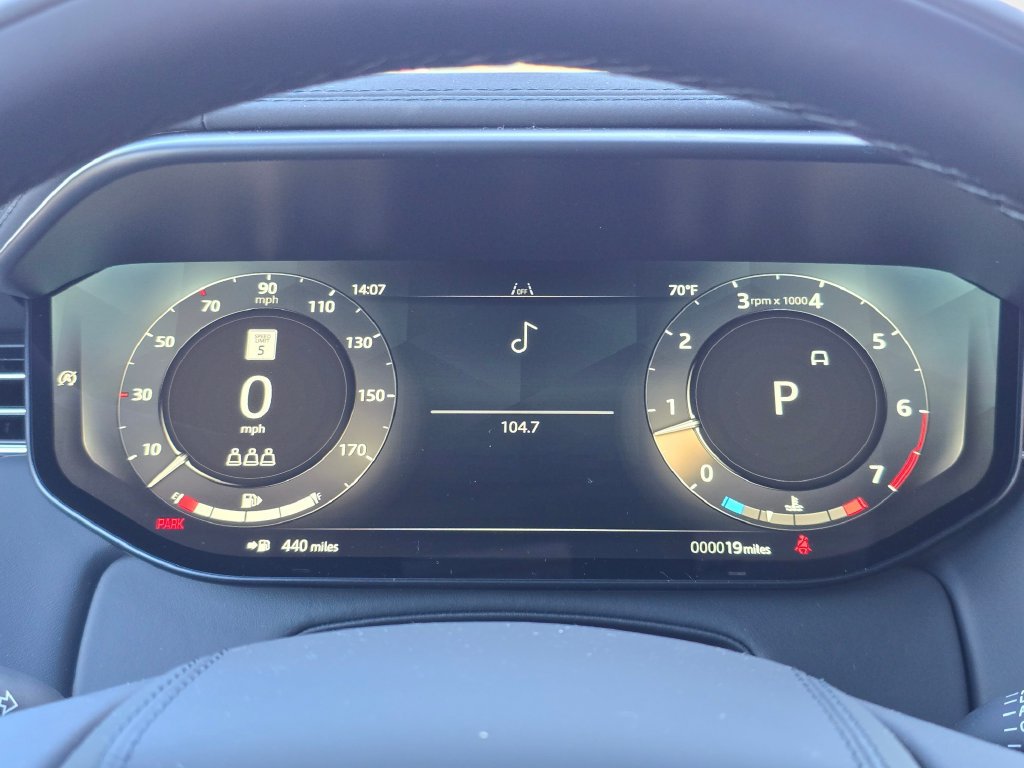 New 2027 Land Rover Range Rover Sport Dynamic SE AWD/4WD image 19