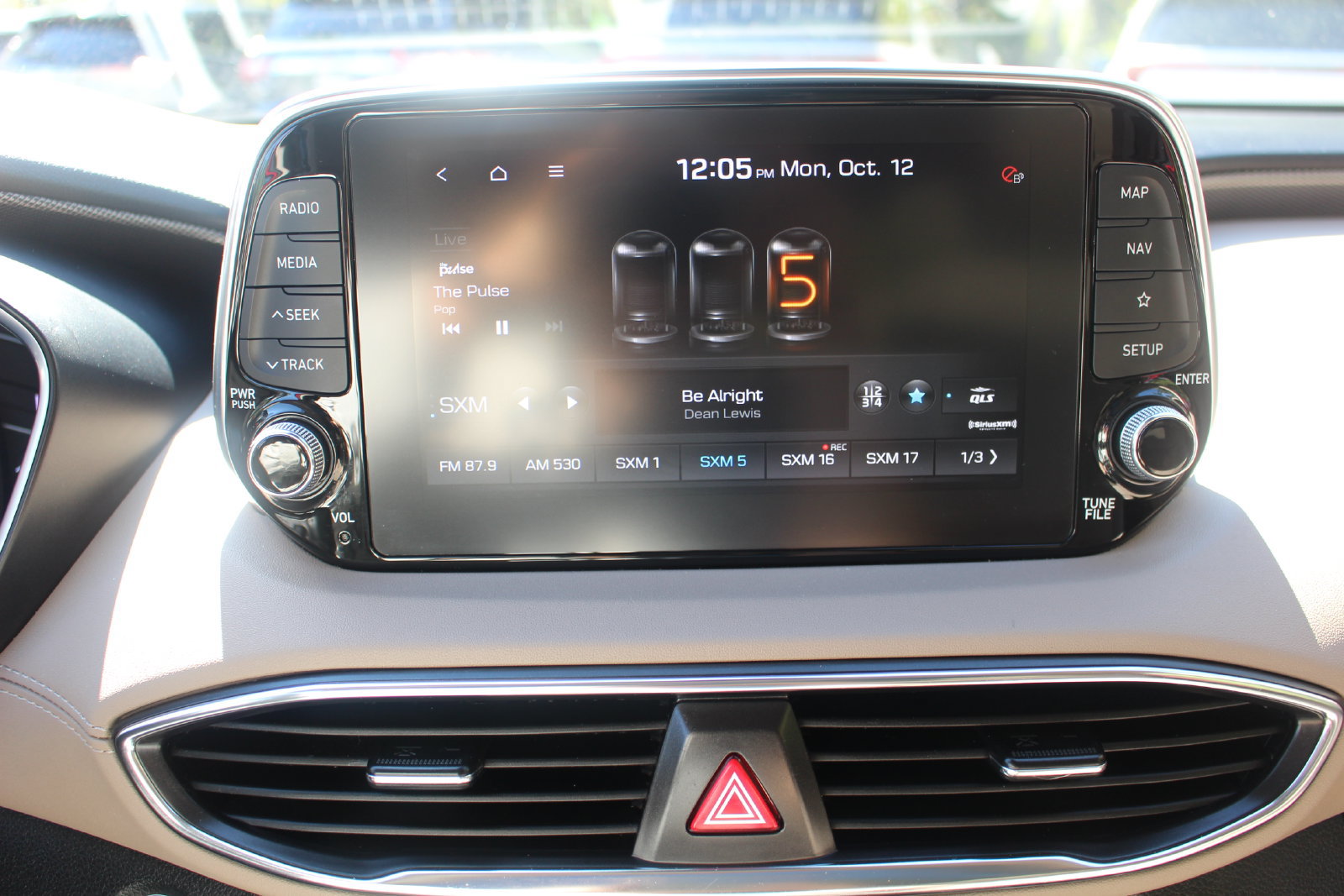 Used 2020 Hyundai Santa Fe Limited FWD image 32