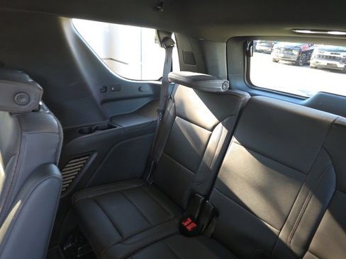 Used 2024 Chevrolet Tahoe High Country image 24