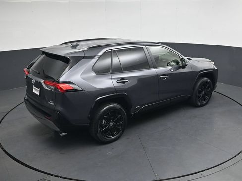 Used 2023 Toyota RAV4 SE AWD/4WD image 28