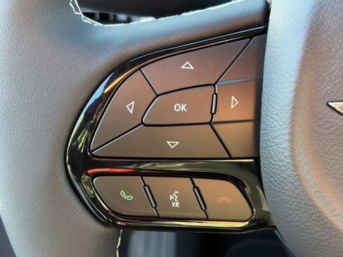 New 2026 Chrysler Pacifica Limited w/ S Appearance Package image 13