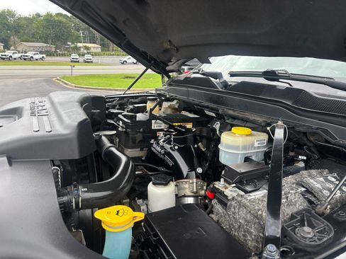 Used 2019 RAM 2500 Limited AWD/4WD image 18