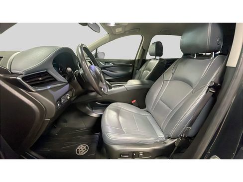 Used 2019 Buick Enclave Essence AWD/4WD image 12