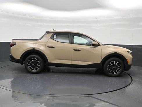 Used 2024 Hyundai Santa Cruz SE AWD/4WD image 7