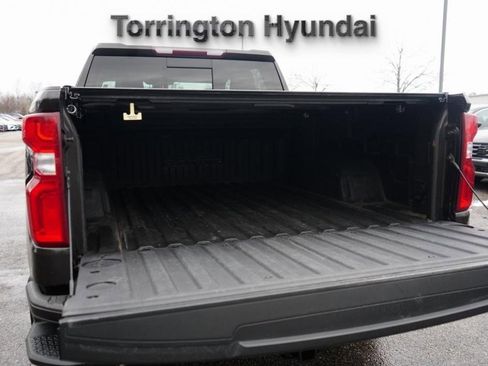 Used 2019 Chevrolet Silverado 1500 High Country w/ High Country Premium Package image 11