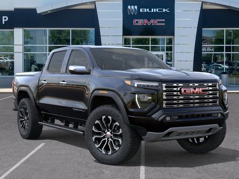 New 2026 GMC Canyon Denali AWD/4WD image 9