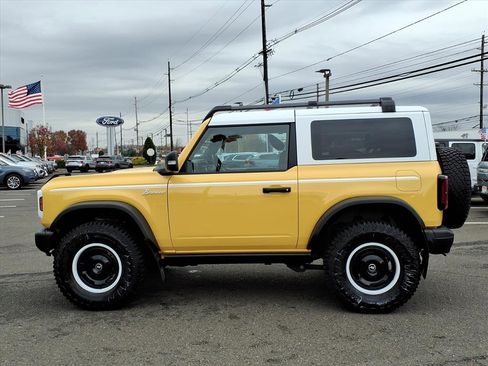 Certified 2024 Ford Bronco Heritage Edition image 4