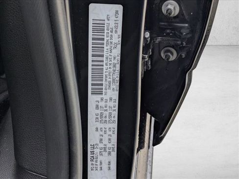 Used 2019 RAM 1500 Big Horn image 24