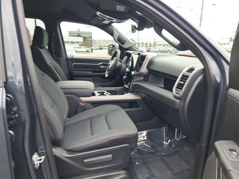 New 2026 RAM 1500 Big Horn AWD/4WD image 18