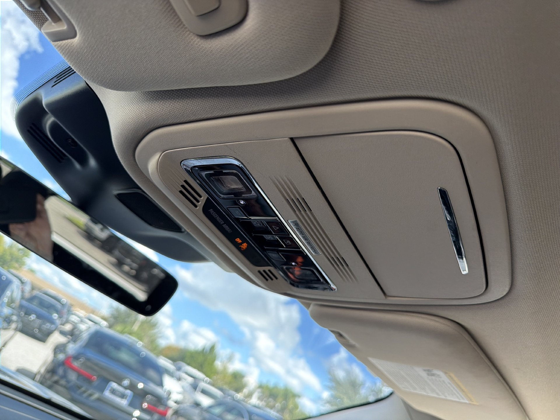 Used 2021 Lincoln Aviator Reserve w/ Equipment Group 201A AWD/4WD image 33